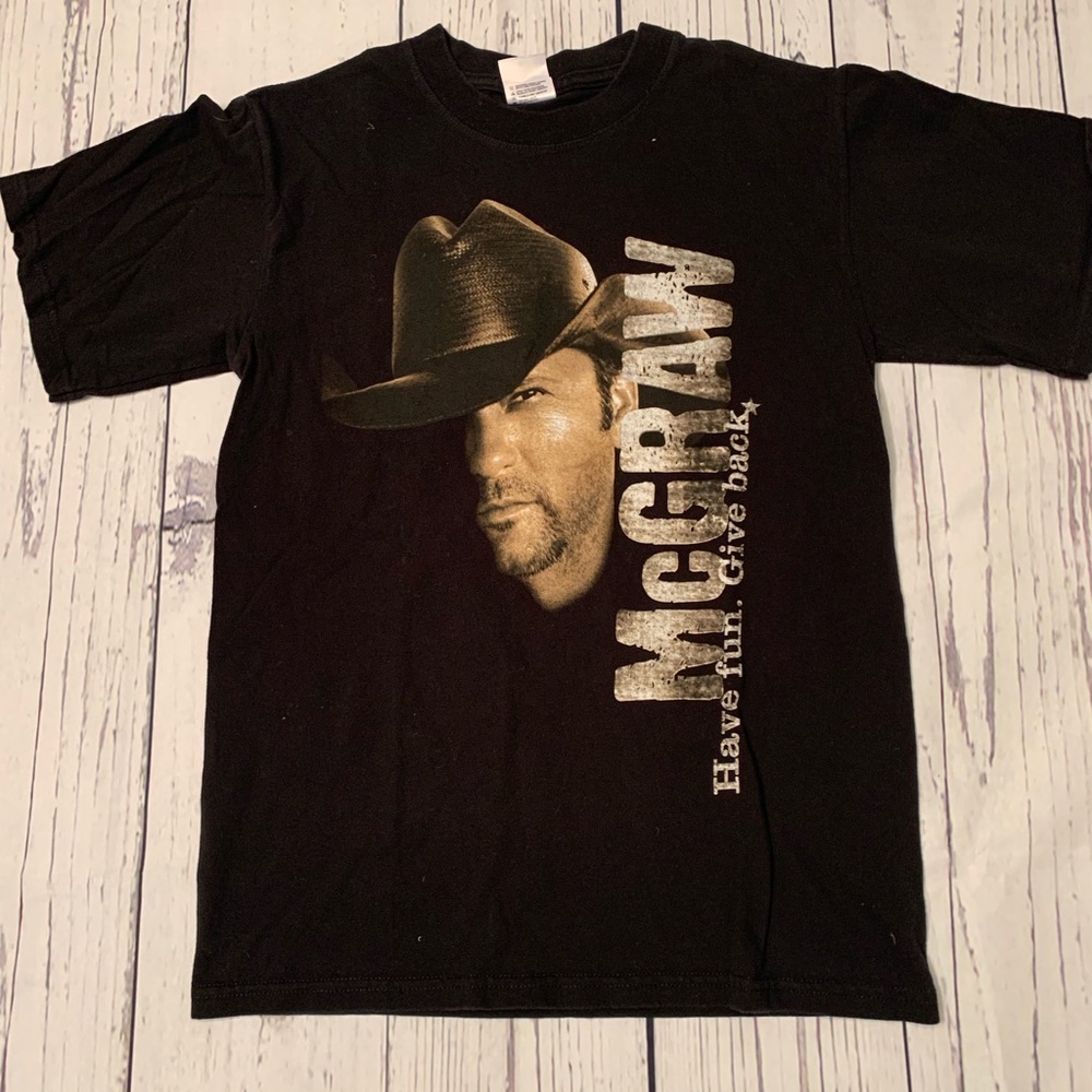 2010 Tim McGraw southern voice tour shirt
